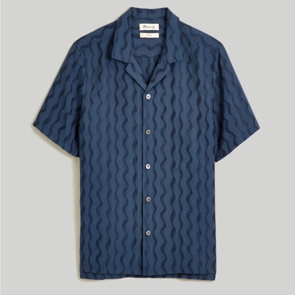 Madewell Men’s Navy Blue Wavy Pattern Button-Down Shirt – Short Sleeve Casual